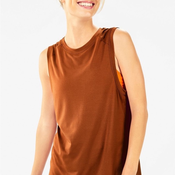 FABLETICS MAHOGANY MONET V-BACK TIE TANK - Picture 6 of 8